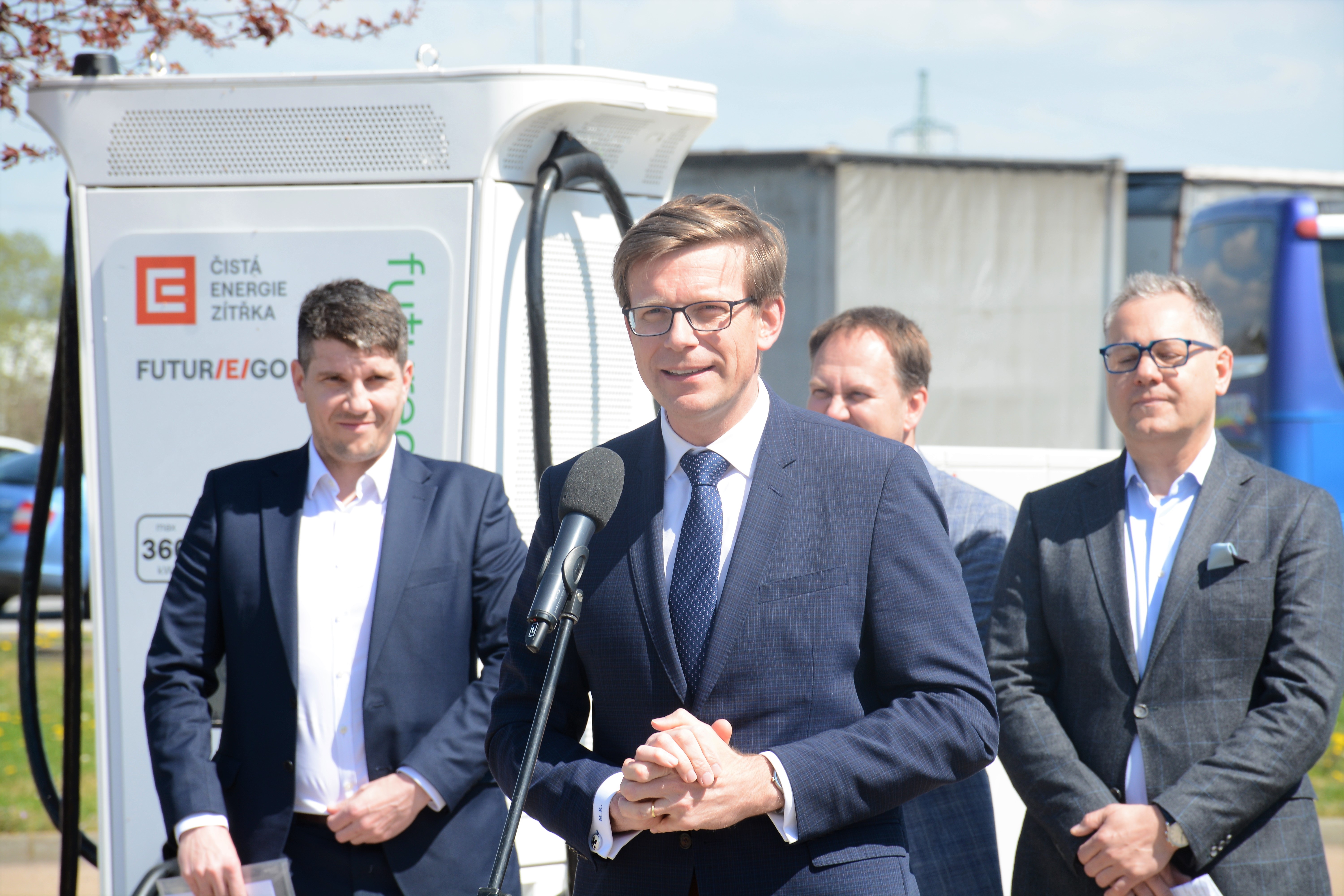 The most powerful charging station for electric vehicles in the whole CZ is now operating in Ml. Bol