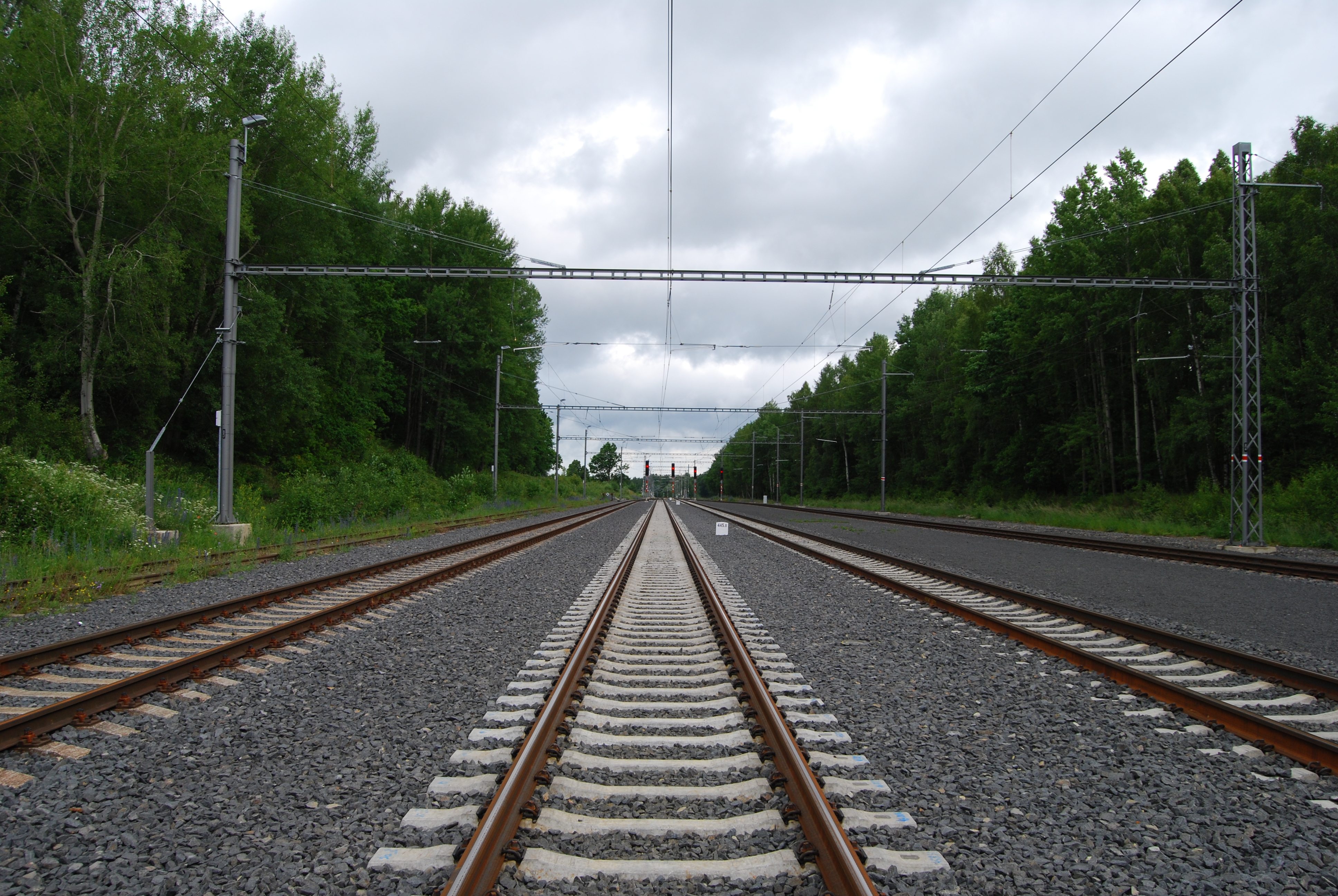 Správa železnic a DB Netz AG vypisují tendr na zpracování dokumentace nové trati Drážďany – Praha