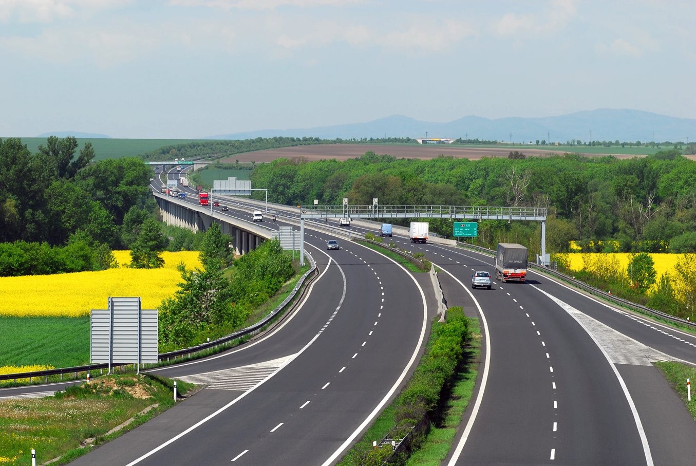 Memorandum o nově zpoplatněných silnicích I. tříd: Kraje navrhnou, kde bude mýtné přínosné