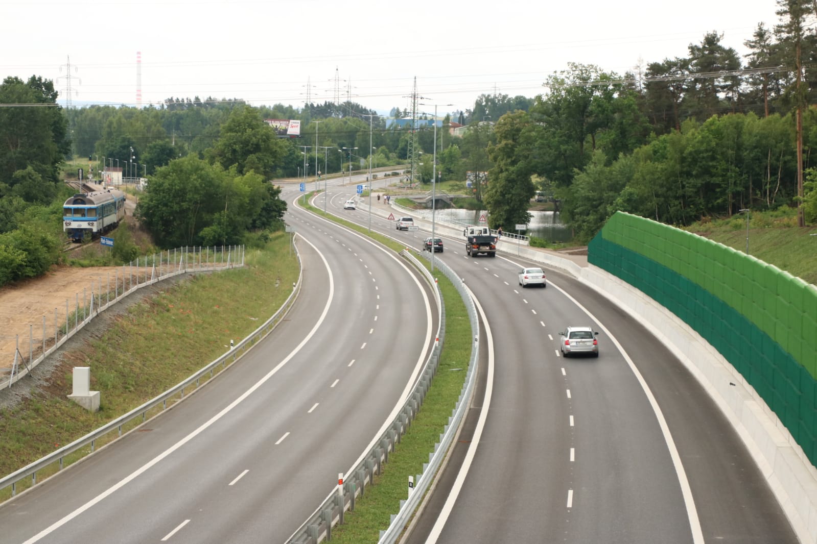 Další bezpečnější silnice, stavba Plzeň, Třemošenský rybník – Orlík slouží řidičům
