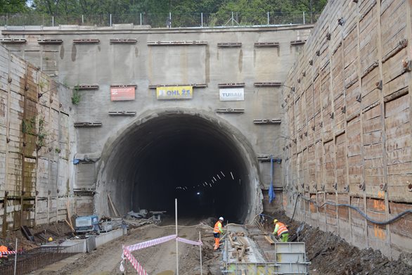 Správa železnic and DB Netz selected project architect for tunnel in Ore Mountains